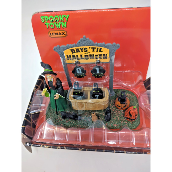 Lemax Spooky Town Days Till Halloween Countdown, Witch Graveyard 13893 Complete - Picture 2 of 5